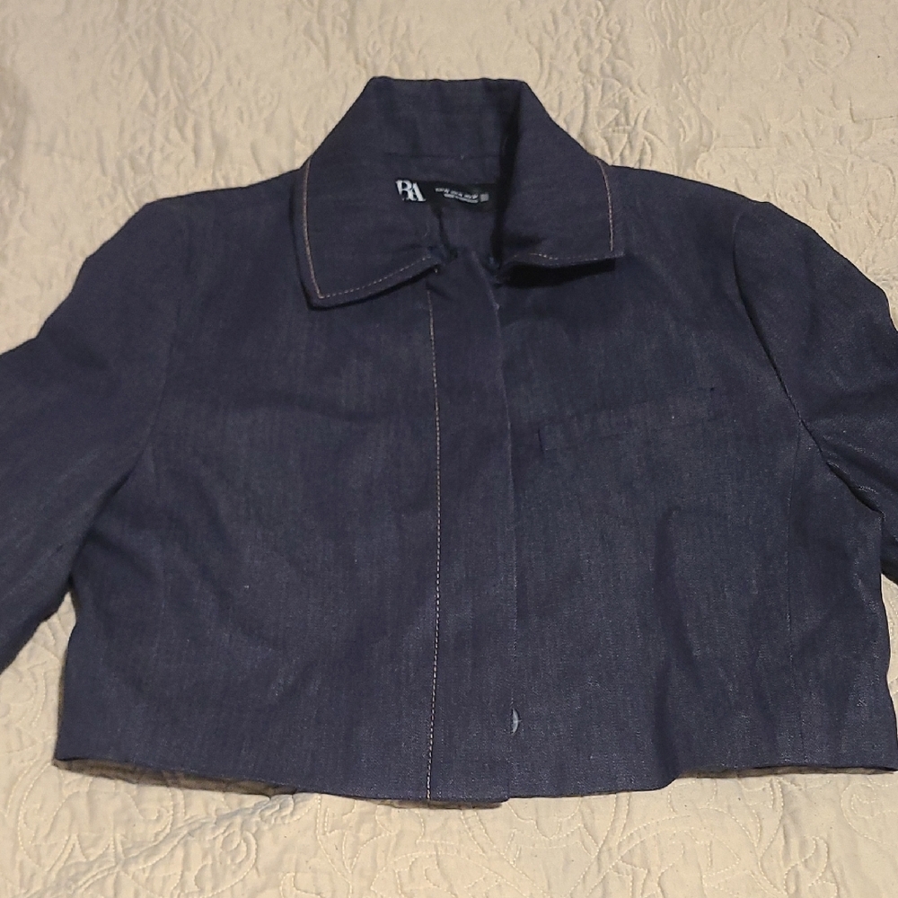 Zara Jacket - Picture 5 of 10